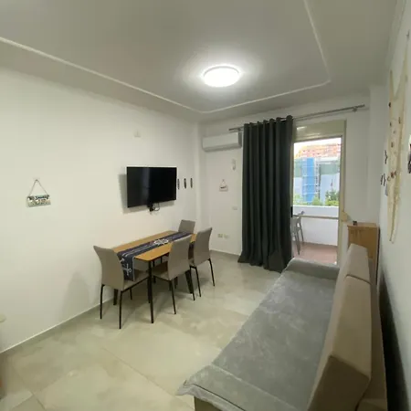 Apartament Beachfront *